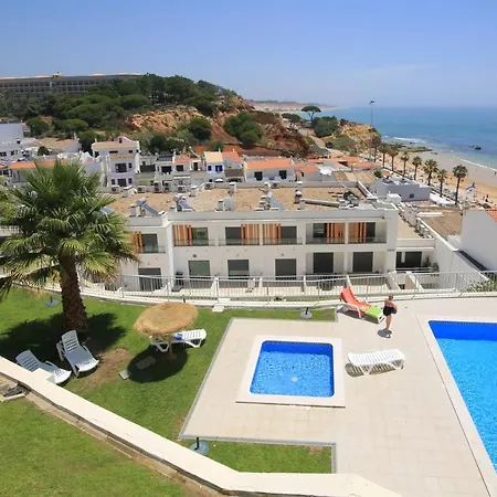 Miramar, 20 Meters From The Beach, Sea View & Pool Appartement Albufeira
