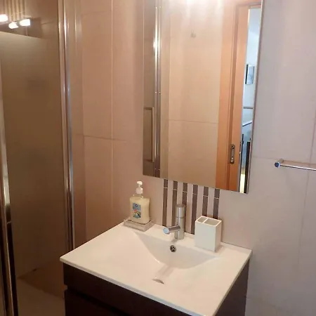 Appartement Miramar, 20 Meters From The Beach, Sea View & Pool *